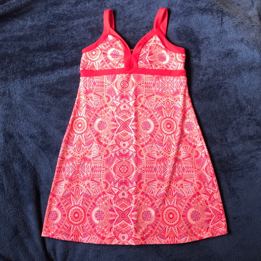 Summer athletic dress